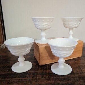 Vtg Set of 4 Fostoria Wistar Milkglass White Goblets / Ice Cream Dishes